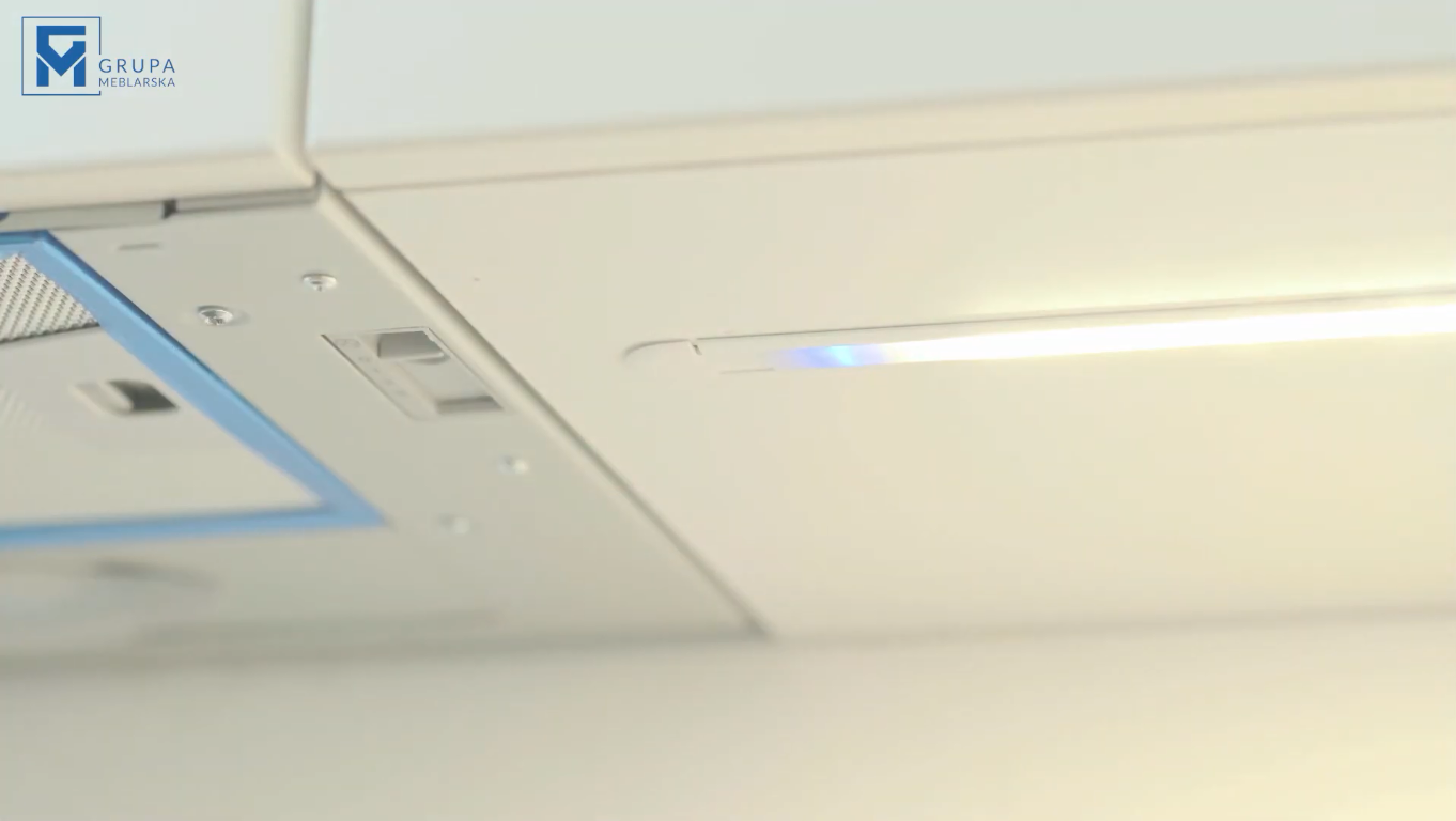 Oświetlenie LED w szafkach wiszących